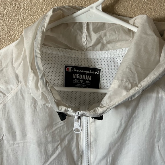 Champion windbreaker - Picture 2 of 2